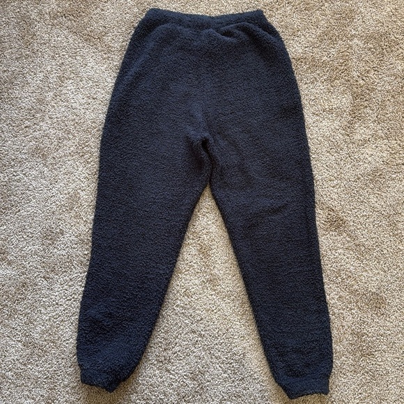 Skims Cozy Knit Unisex Teddy Sherpa Jogger Onyx Black - Picture 4 of 9